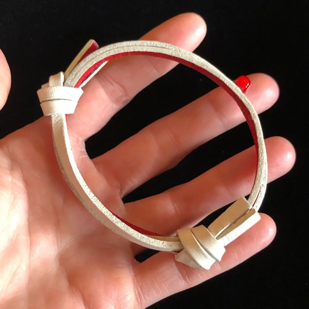 Elegant White Bracelet with Red Bead and Inspirational “Red” Quotes